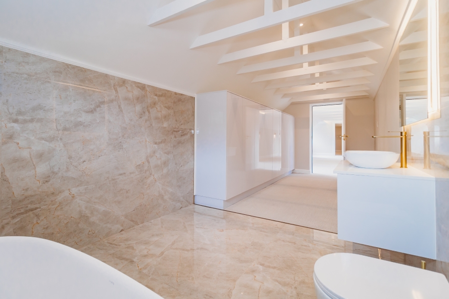 4 Bedroom Property for Sale in Fernridge Western Cape